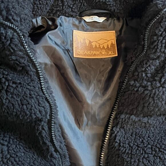 NWT BearPaw Womens Black Sherpa Faux Leather Full Zip Cozy Shearling Vest Sz XL - Picture 8 of 9